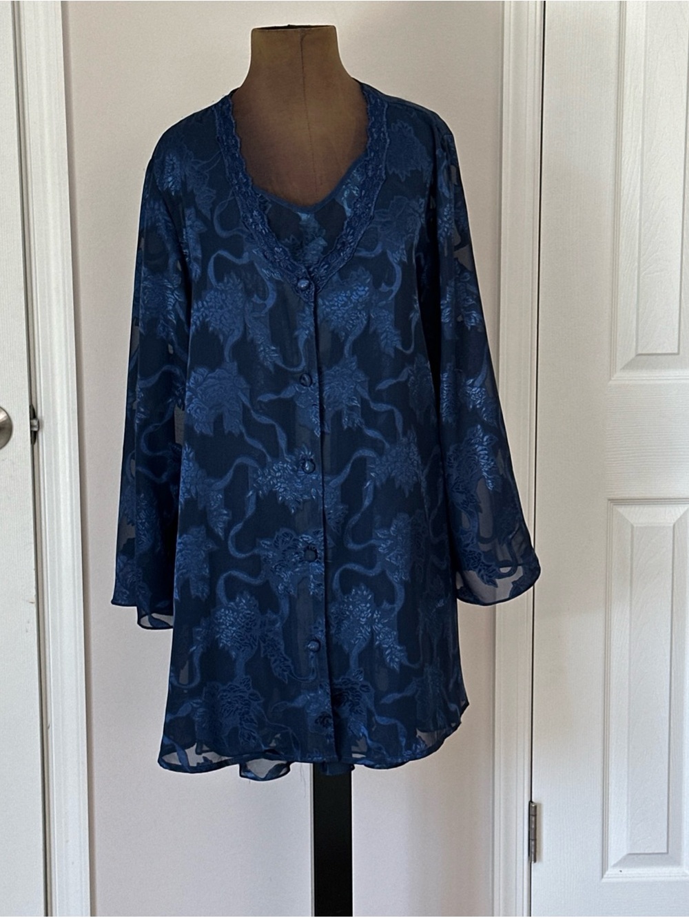 Victoria's Secret Robe & Slip Dress Lace Trim Size L